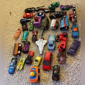 30+ pack toy cars, Thomas trains, mini race cars, vehicles, toys for boys girls